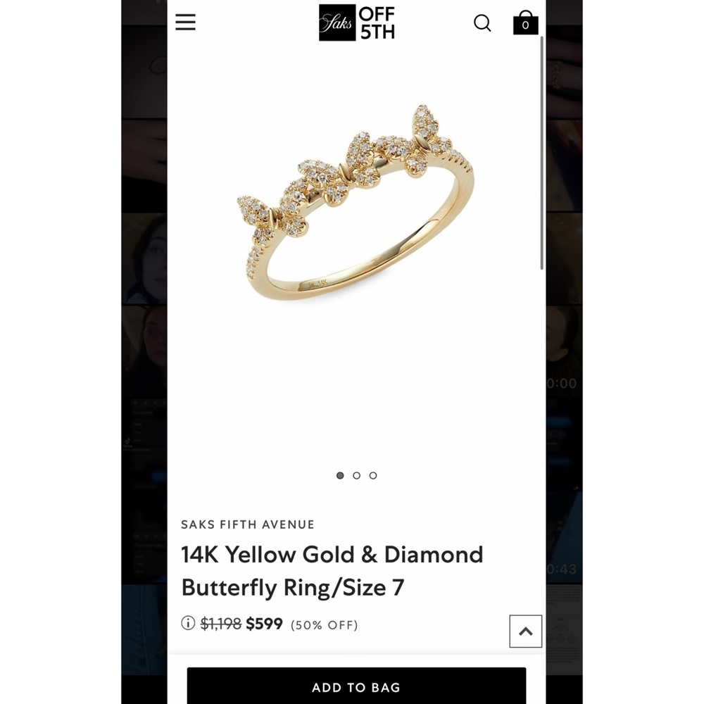 Womans gold ring
